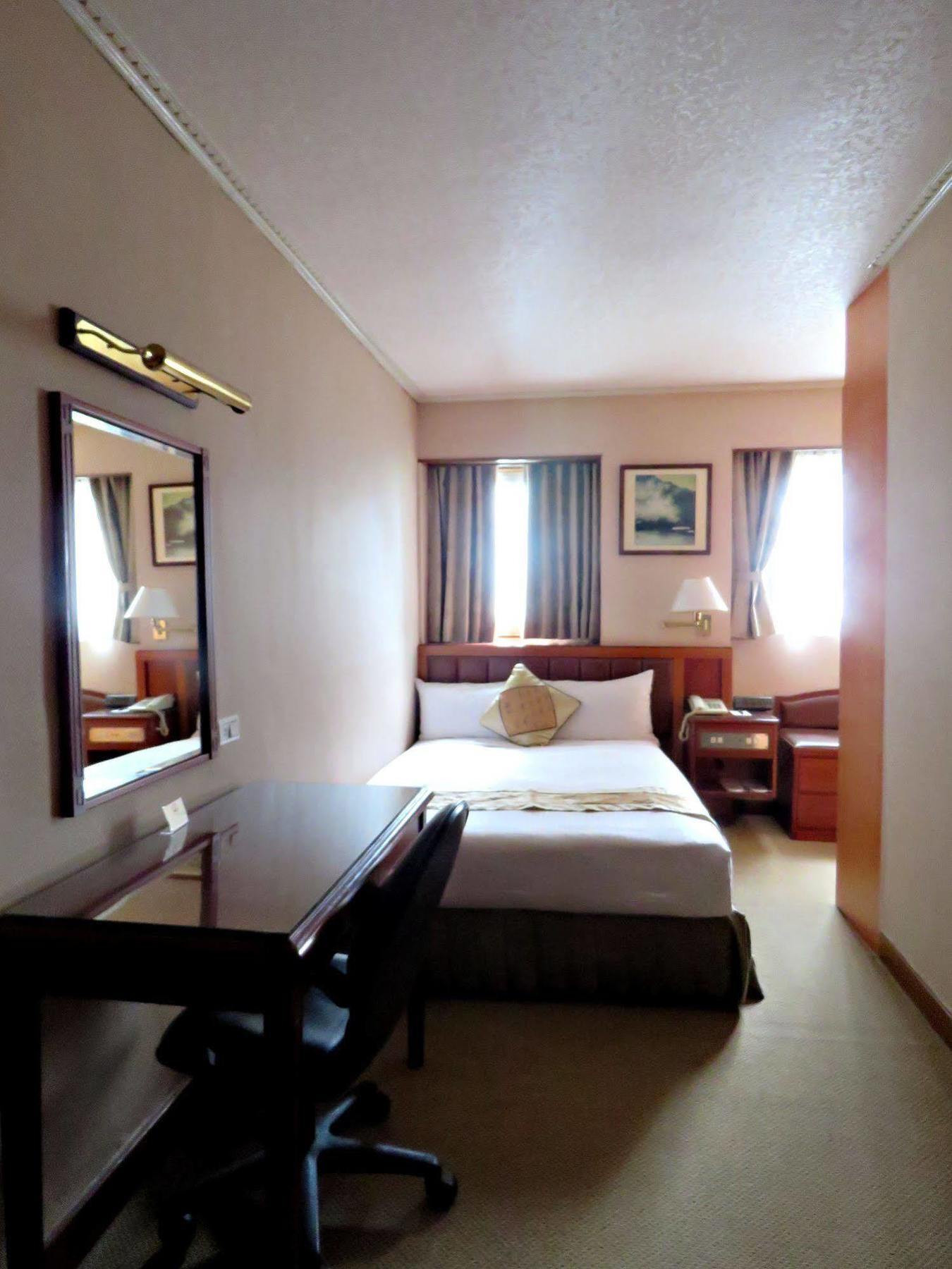 First Hotel Taipeh Exterior foto