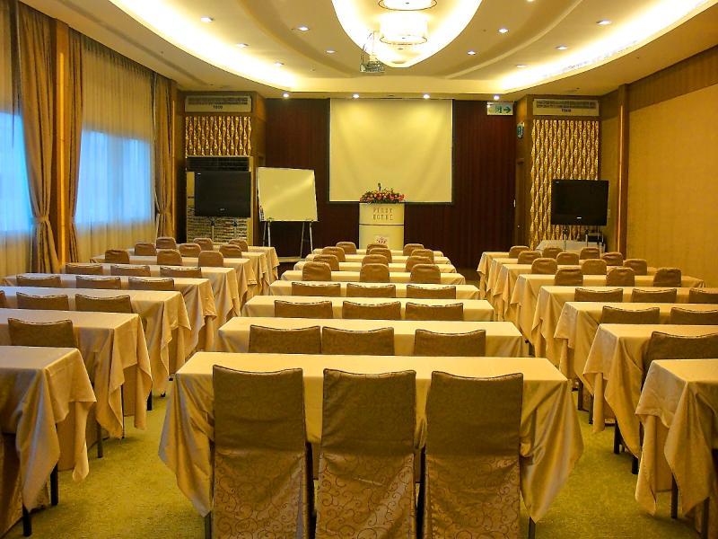 First Hotel Taipeh Exterior foto