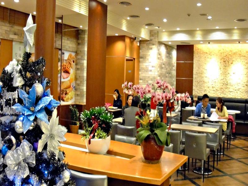 First Hotel Taipeh Exterior foto